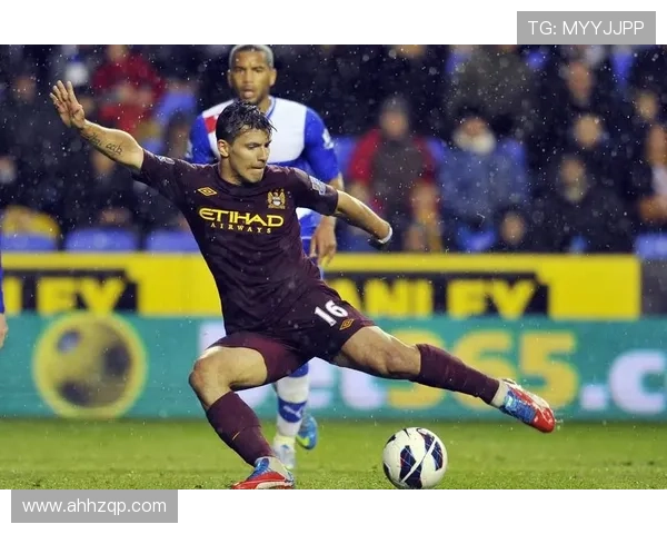 雷丁任命首位AI主管冲击英超 雷丁任命首位AI主管冲击英超