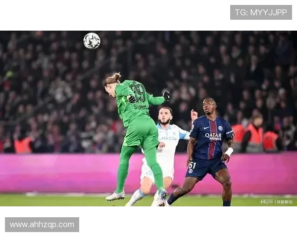 法甲百年豪门登顶巴黎遇寒冬季